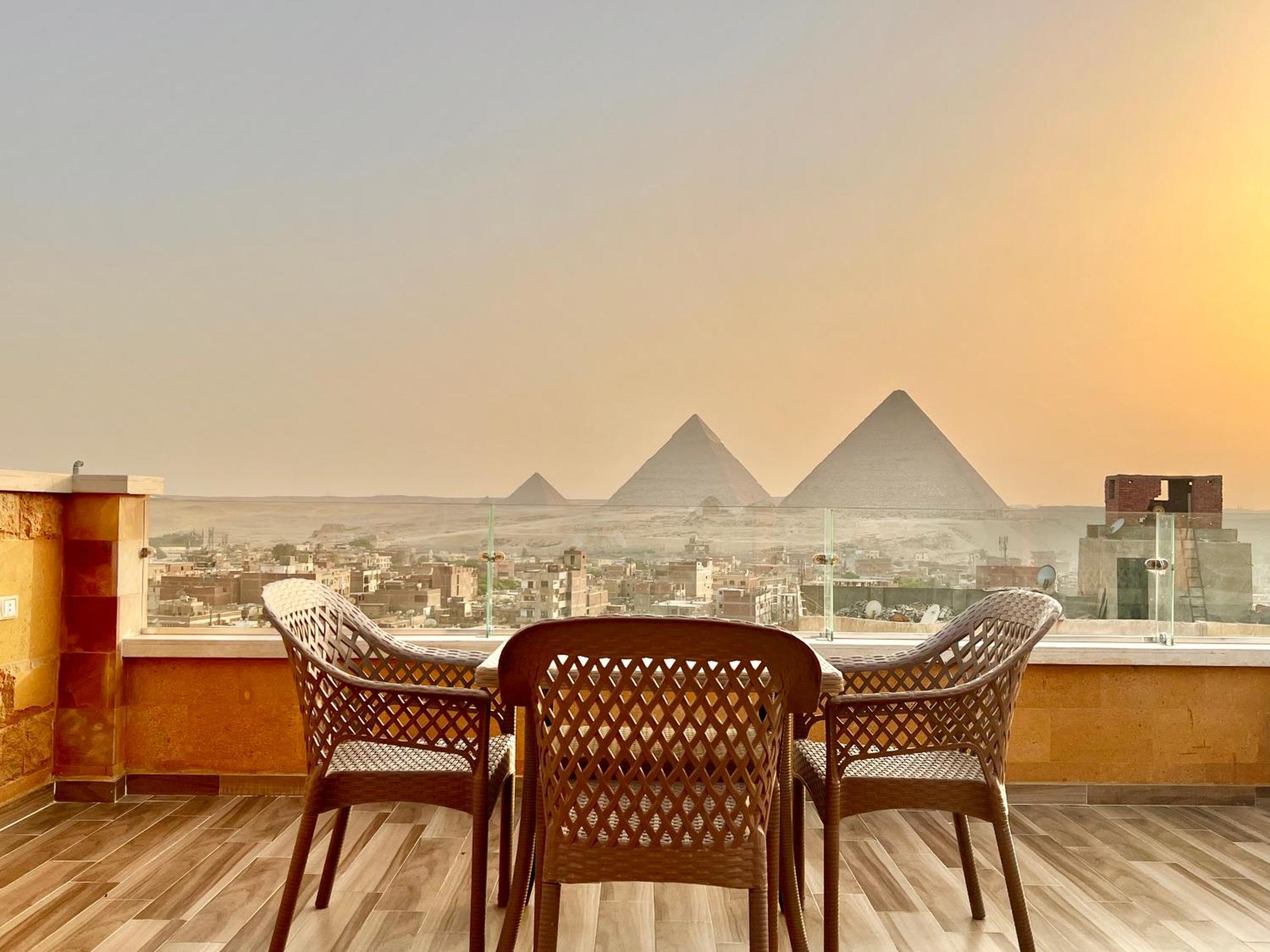Celia Pyramids View Inn Nazlet el-Sisi Екстер'єр фото